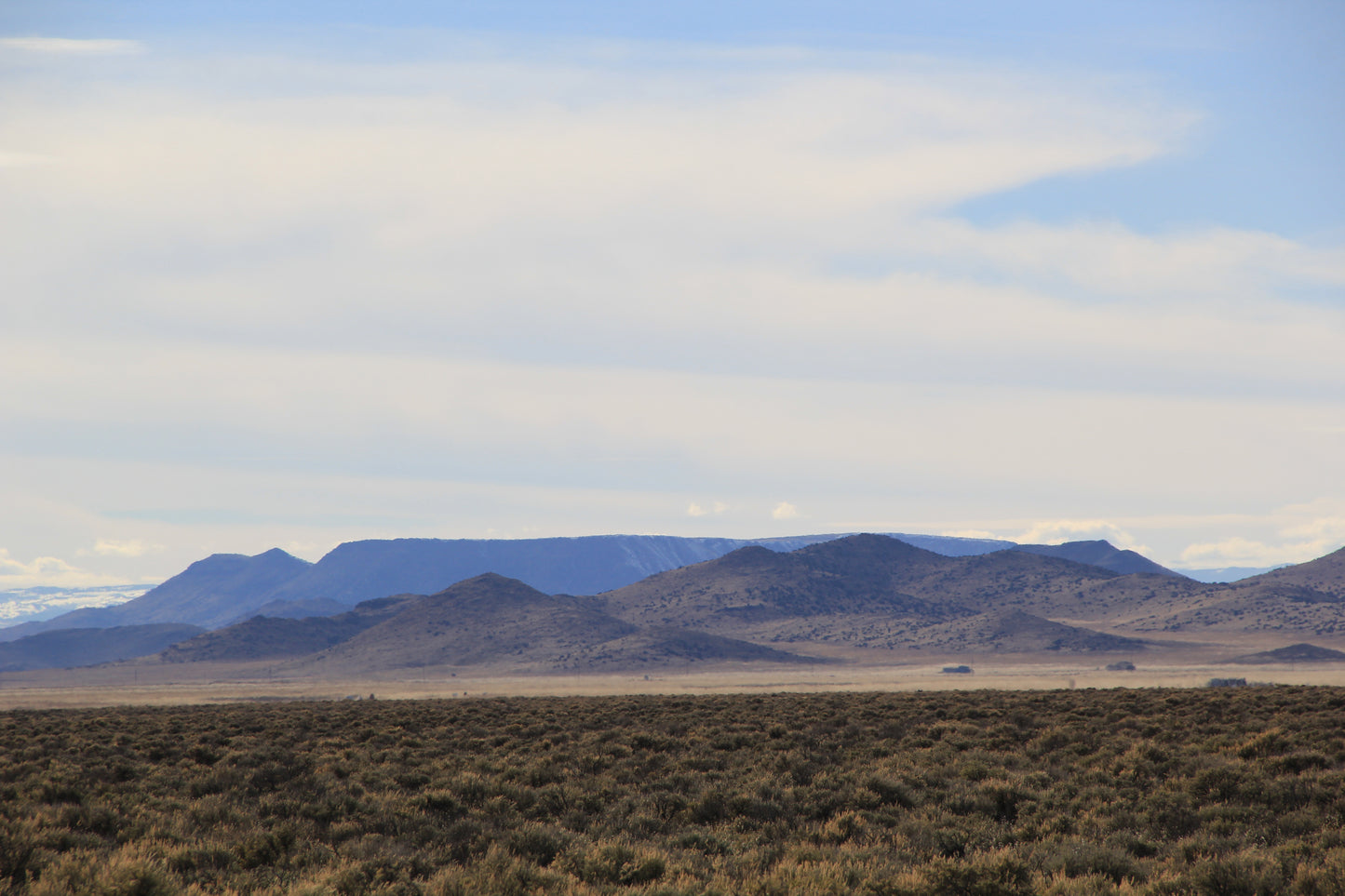 Unobstructed views of towering mountains make this land truly exceptional